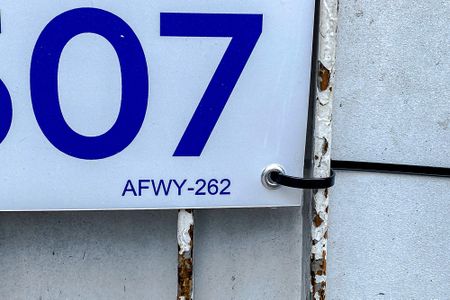 Casa à venda com 57m², 2 quartos e 2 vagasAFWY-262