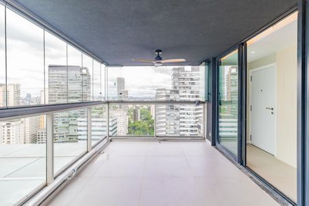 Studio para alugar com 48m², 1 quarto e sem vaga Studio para alugar com 48m², 1 quarto e sem vagaVaranda