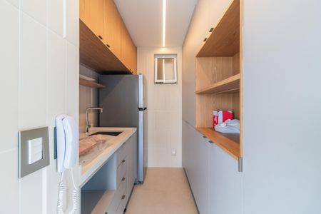 Cozinha de kitnet/studio à venda com 1 quarto, 48m² em Pinheiros, São Paulo