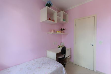Apartamento à venda com 57m², 2 quartos e 1 vagaQuarto 2