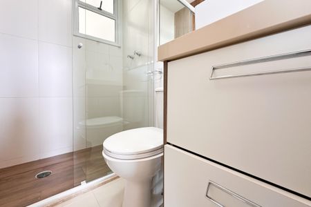 Apartamento para alugar com 60m², 2 quartos e 1 vaga Apartamento para alugar com 60m², 2 quartos e 1 vagaBanheiro Social