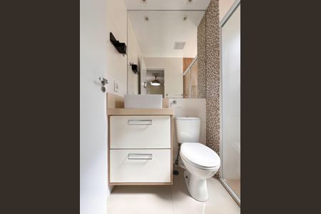 Apartamento para alugar com 60m², 2 quartos e 1 vaga Apartamento para alugar com 60m², 2 quartos e 1 vagaBanheiro da Suíte