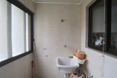 Apartamento para alugar com 80m², 2 quartos e 1 vagaÁrea de Serviço