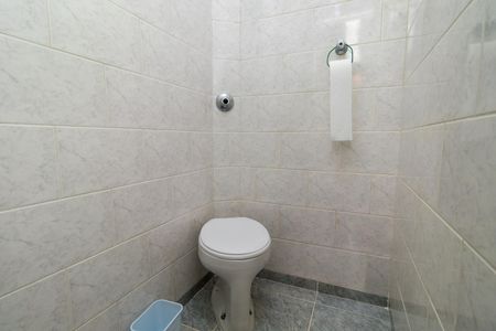 Casa para alugar com 150m², 3 quartos e 1 vaga Casa para alugar com 150m², 3 quartos e 1 vagaBanheiro