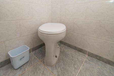 Casa para alugar com 150m², 3 quartos e 1 vaga Casa para alugar com 150m², 3 quartos e 1 vagaBanheiro