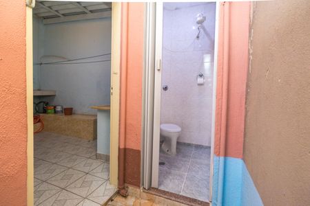 Casa para alugar com 150m², 3 quartos e 1 vaga Casa para alugar com 150m², 3 quartos e 1 vagaÁrea de Serviço 2 - Banheiro