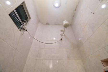 Casa para alugar com 150m², 3 quartos e 1 vaga Casa para alugar com 150m², 3 quartos e 1 vagaBanheiro