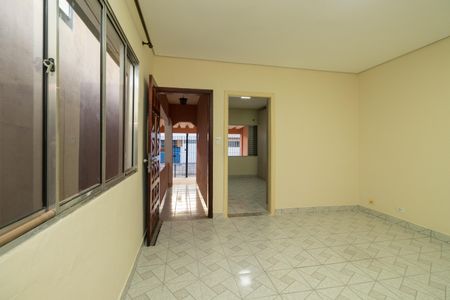 Sala de casa para alugar com 3 quartos, 150m² em Vila California, São Paulo