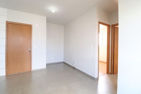 Sala de apartamento para alugar com 2 quartos, 48m² em Morada da Colina, Uberlândia