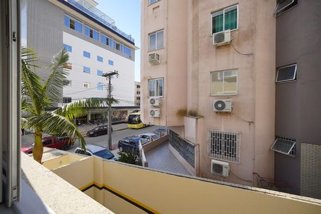 Suite - vista de apartamento para alugar com 2 quartos, 76m² em Canasvieiras, Florianópolis
