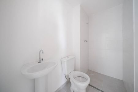 Apartamento para alugar com 38m², 2 quartos e sem vagaBanheiro