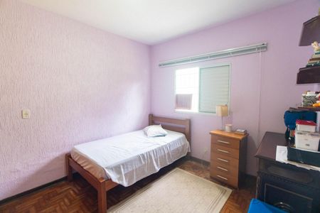 Casa à venda com 150m², 3 quartos e 3 vagas Casa à venda com 150m², 3 quartos e 3 vagasQuarto 1