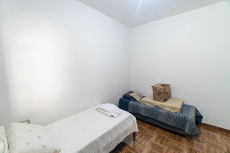 Casa à venda com 150m², 3 quartos e 3 vagas Casa à venda com 150m², 3 quartos e 3 vagasQuarto 2