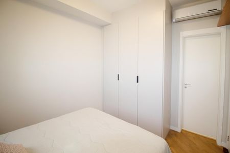 Apartamento para alugar com 68m², 1 quarto e 1 vaga