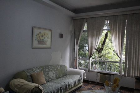 Apartamento para alugar com 120m², 3 quartos e 1 vagaSala