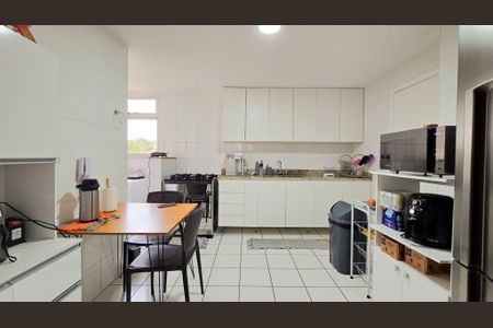 Apartamento à venda com 164m², 4 quartos e 3 vagas