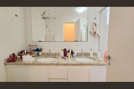 Apartamento à venda com 164m², 4 quartos e 3 vagas