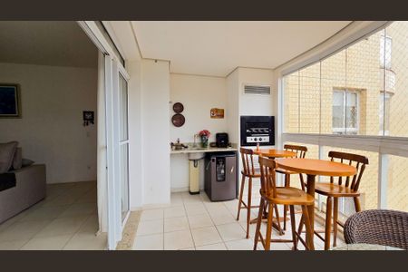 Apartamento à venda com 164m², 4 quartos e 3 vagas