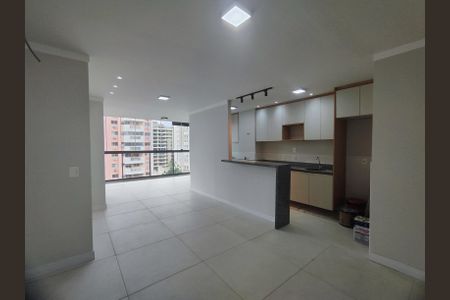 Sala de apartamento para alugar com 3 quartos, 80m² em Recreio dos Bandeirantes, Rio de Janeiro