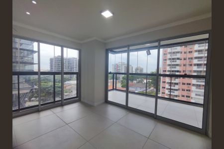 Apartamento para alugar com 105m², 3 quartos e 1 vaga Apartamento para alugar com 105m², 3 quartos e 1 vagaSuíte