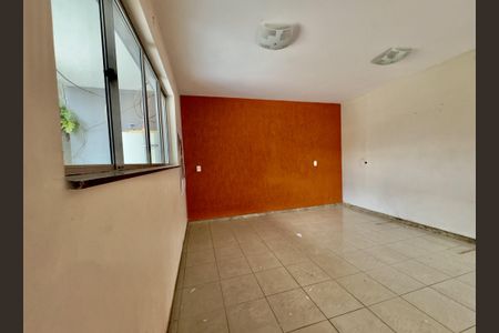 Casa à venda com 3 quartos, 230m² em Renascença, Belo Horizonte