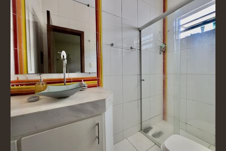 Casa à venda com 3 quartos, 230m² em Renascença, Belo Horizonte