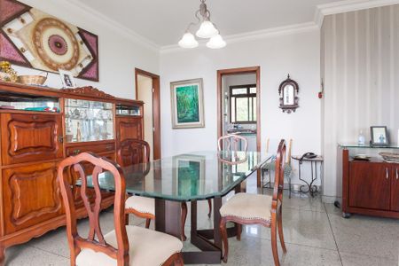 Apartamento à venda com 130m², 4 quartos e 3 vagasSala de Jantar