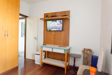 Apartamento à venda com 130m², 4 quartos e 3 vagasquarto 1