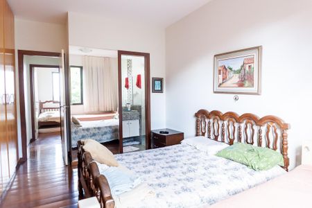 Apartamento à venda com 130m², 4 quartos e 3 vagassuite 