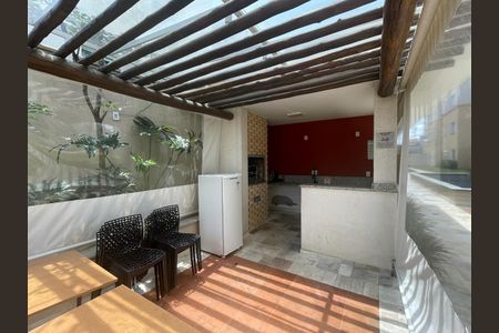 Apartamento para alugar com 52m², 2 quartos e 1 vaga Apartamento para alugar com 52m², 2 quartos e 1 vagaÁrea comum - Churrasqueira