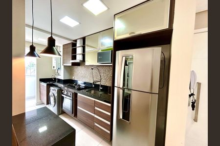 Apartamento para alugar com 52m², 2 quartos e 1 vaga Apartamento para alugar com 52m², 2 quartos e 1 vagaCozinha