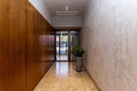 Apartamento à venda com 98m², 3 quartos e 2 vagas Apartamento à venda com 98m², 3 quartos e 2 vagasHall de entrada