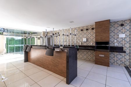 Apartamento à venda com 98m², 3 quartos e 2 vagas Apartamento à venda com 98m², 3 quartos e 2 vagasÁrea comum - Churrasqueira