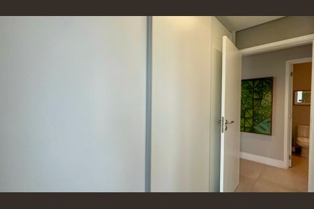 Apartamento à venda com 89m², 2 quartos e 1 vagaCloset da suíte