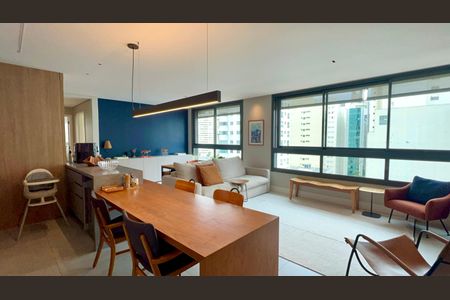 Apartamento à venda com 89m², 2 quartos e 1 vagaSala