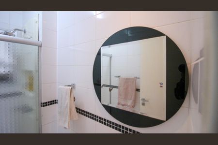 Apartamento para alugar com 64m², 2 quartos e 1 vaga