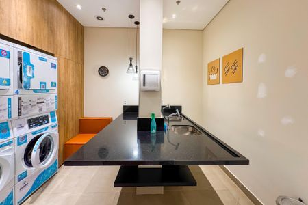 Studio à venda com 26m², 1 quarto e sem vaga Studio à venda com 26m², 1 quarto e sem vagaLavanderia