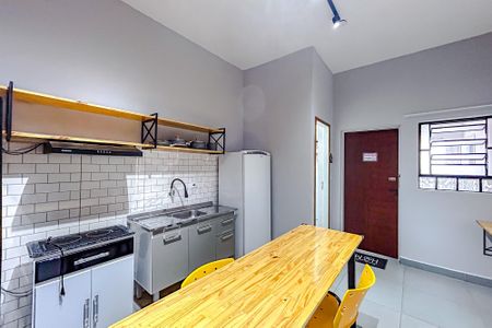 Cozinha de kitnet/studio para alugar com 1 quarto, 23m² em Vila Fernandes, São Paulo