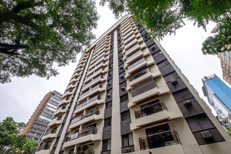 Apartamento para alugar com 95m², 3 quartos e 2 vagas Apartamento para alugar com 95m², 3 quartos e 2 vagasFachada