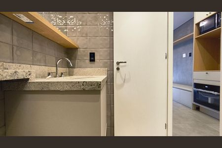 Studio para alugar com 25m², 1 quarto e sem vaga Studio para alugar com 25m², 1 quarto e sem vagaBanheiro