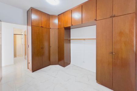 Apartamento para alugar com 2 quartos, 62m² em Jardim California, Jacareí