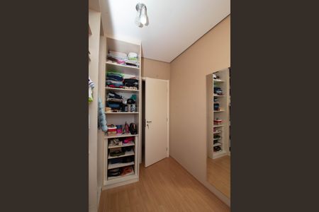 Apartamento para alugar com 58m², 3 quartos e 1 vagaQuarto 2 - Closet 