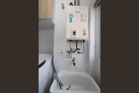 Apartamento para alugar com 58m², 3 quartos e 1 vagaÁrea de Serviço