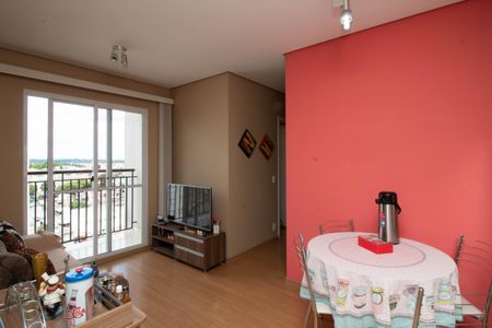 Sala de apartamento à venda com 3 quartos, 58m² em Jardim Cocaia, Guarulhos