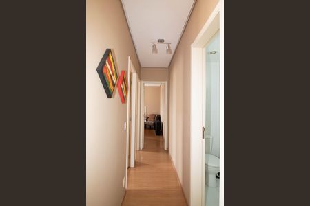 Apartamento para alugar com 58m², 3 quartos e 1 vagaCorredor