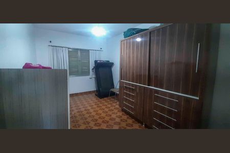 Casa 1 - Quarto 1 de casa à venda com 4 quartos, 300m² em Jardim das Flores, Osasco