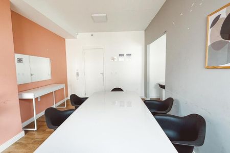 Apartamento para alugar com 27m², 1 quarto e sem vagaÁrea comum - Salão de festas