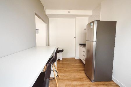 Apartamento para alugar com 27m², 1 quarto e sem vagaÁrea comum - Salão de festas