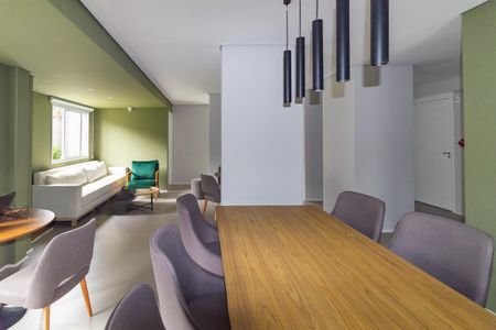 Apartamento para alugar com 38m², 2 quartos e sem vagaÁrea comum - Salão de festas