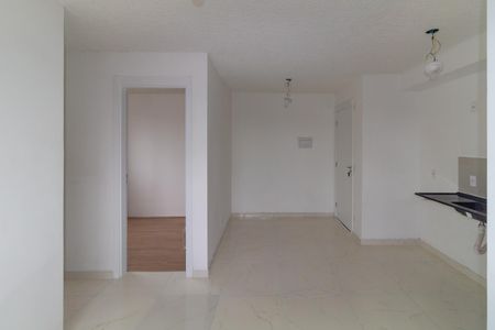 Sala de apartamento para alugar com 2 quartos, 37m² em Vila Ema, São Paulo